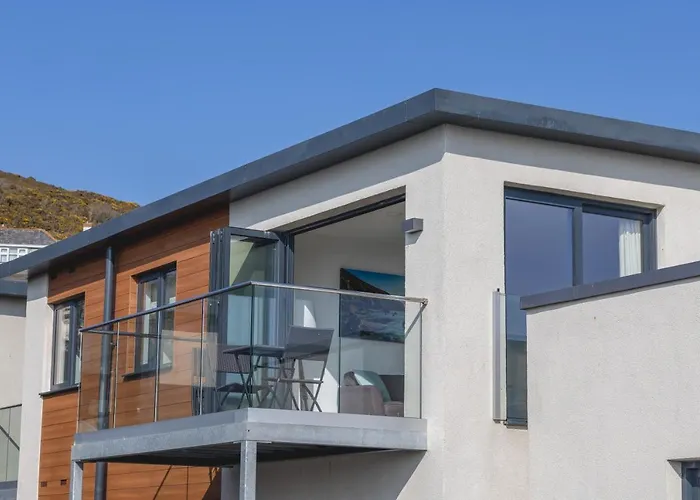 12 Putsborough - Luxury Apartment At Byron Woolacombe, Only 4 Minute Walk To Woolacombe Beach!