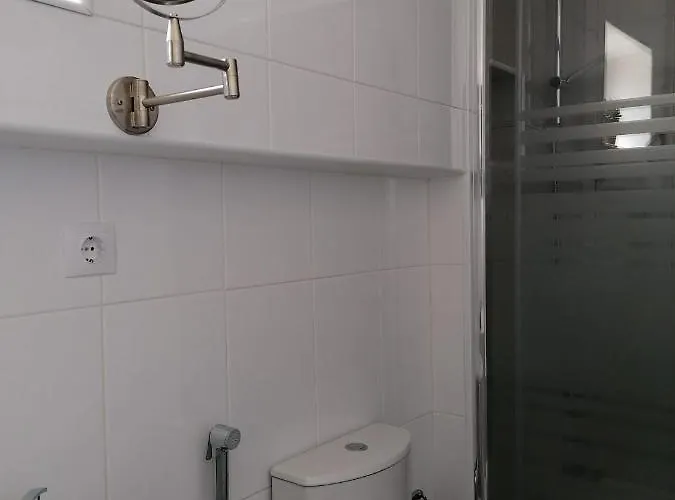 Alojamento Justo - Vila De Montargil