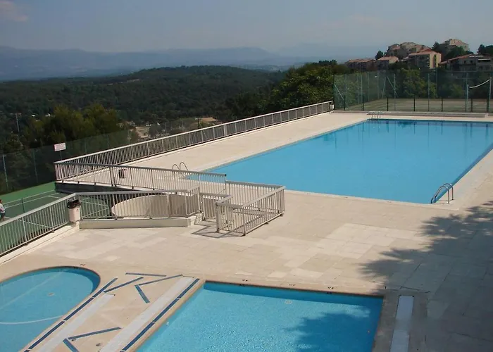 T3 Avec Magnifique Vue Montagne, 3 Etoiles, Piscine Et Parking, Clim