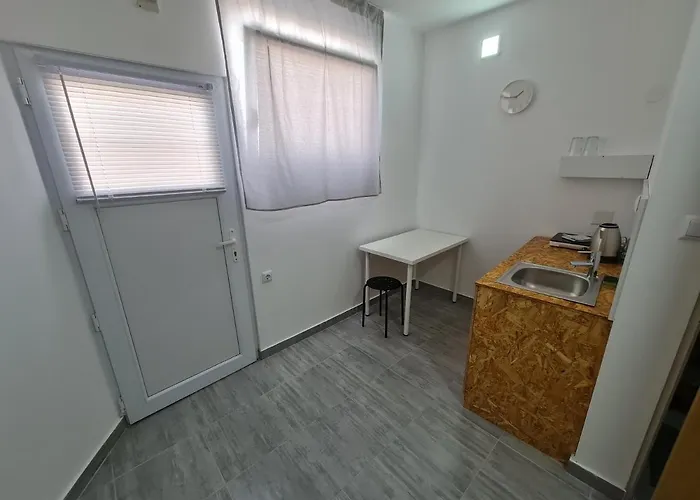 Budget Apartment Lelo Centar2