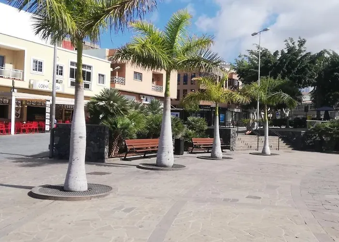 Apto Ache, Acogedor Apartamento De 66 M Con Terraza, Aire Acondicionado Y Parking Privado Gratuito