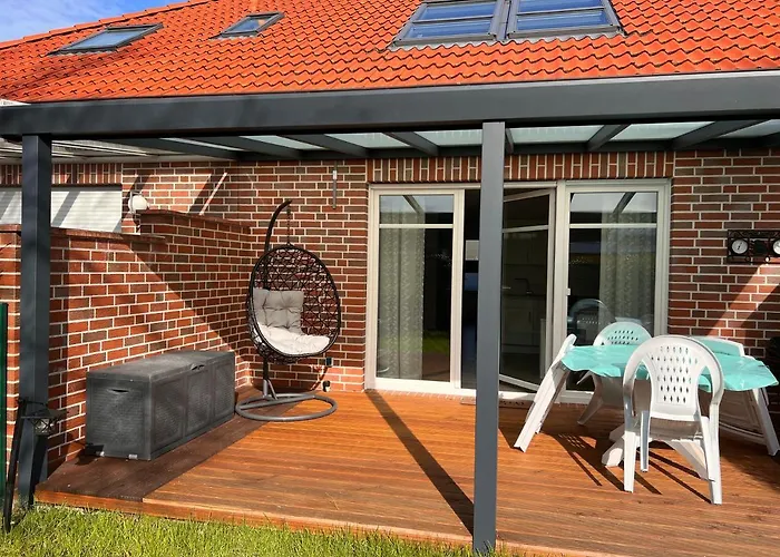 Ostfrieslands Perle Ferienwohnung An Der Nordseekueste, Sauna, Terrasse, Garten, Ruhige Lage, Wlan