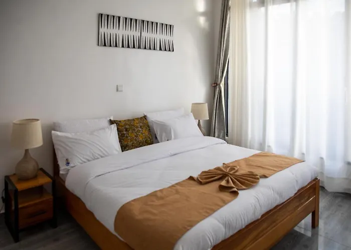 Ikaze Apartments