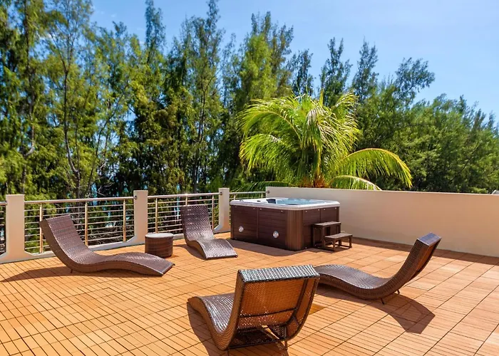 C-View Apartments