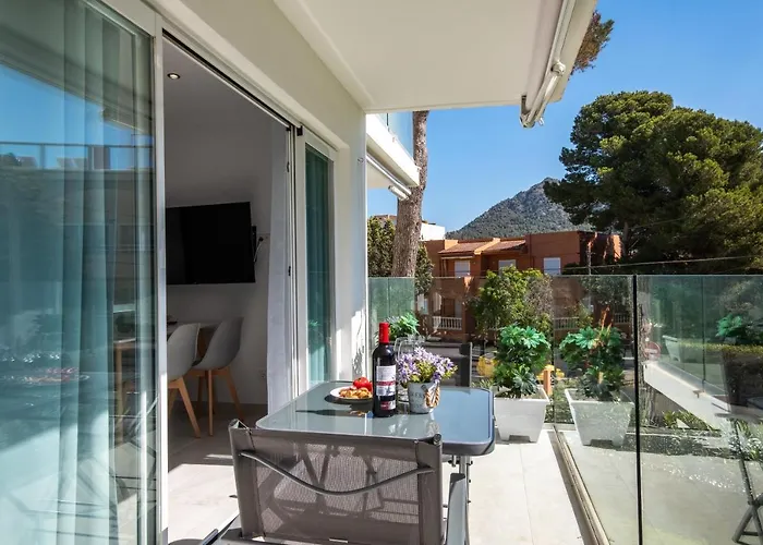 Sunny Apartment 1B With Balcony & Pool In Canyamel