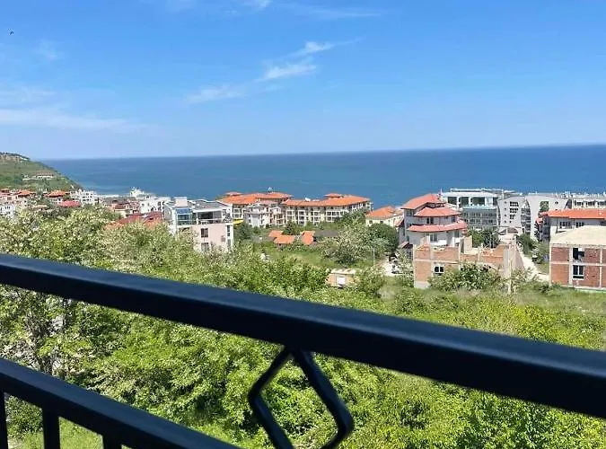 Nieli-1 Sp Apartments