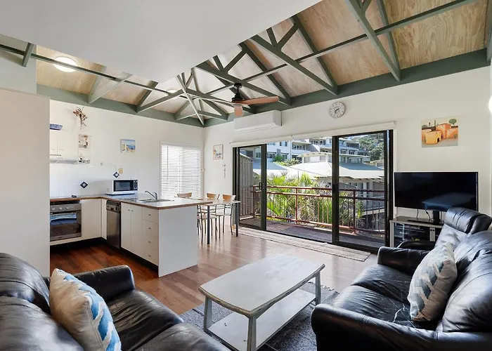 Main Stay - 100M To Patrolled Beach, Pool, Wifi, Close To Cafes