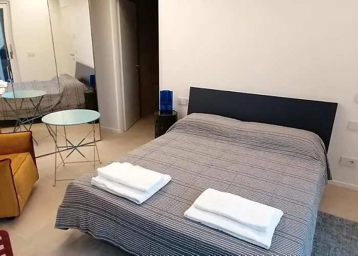 New Marina Apartments