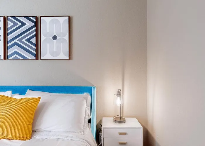 Extended Stay Apartments Next To Downtown