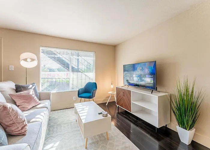 Extended Stay Apartments Next To Downtown