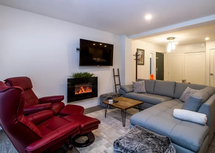 Magog Condo By Revelstoke Vacations