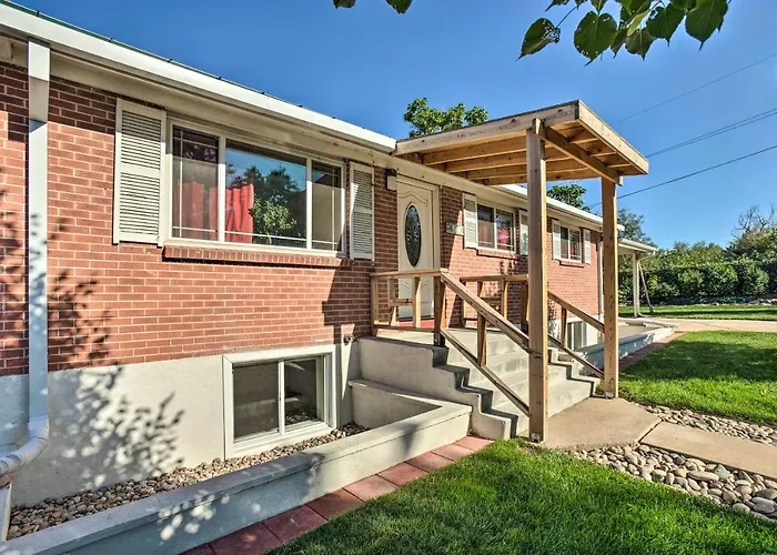 4 Mi To Coors Field: Charming Apartment W/ Patio