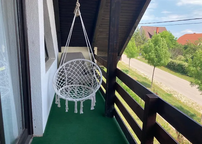 Karadi Apartman