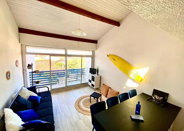 Appartement Moderne Idealement Situe-Parking Privatif-Vue Exceptionnelle
