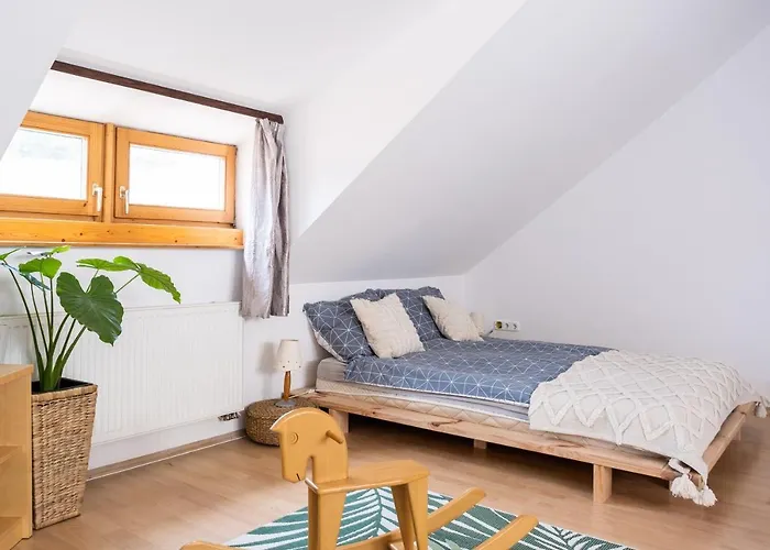 Sziklai Apartman
