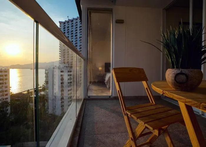 Luxury Apartment In Front Of Acapulco Beach