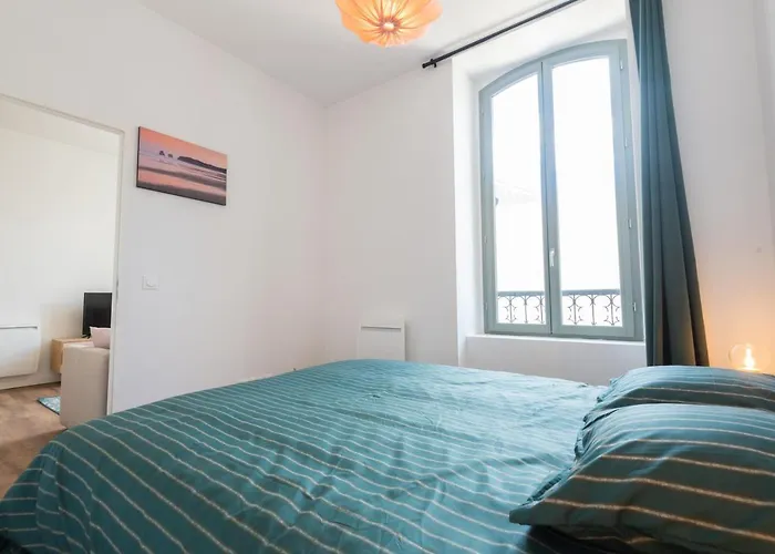 Appartements Centre-Ville - Wifi - Cuisine Tout Equipee - Lave-Linge