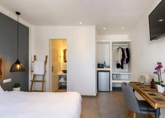 Casa Anna Suites