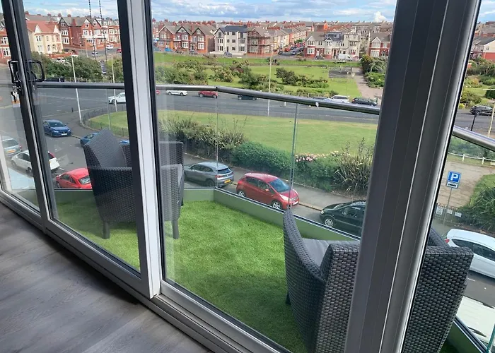 Willshaw Suites For Families Over 25 Only