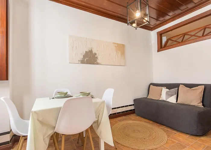 Casa das Tulipas - Vila Nogueira de Azeitão
