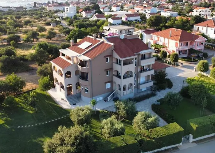 Luxury Apartments Garden