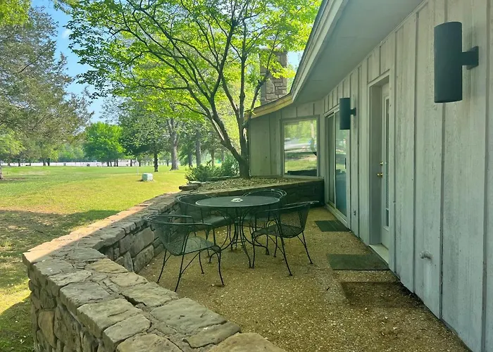 Greens One Vacation Home 32