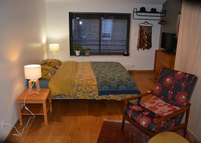Charleville Mezieres, Ravissante Suite.