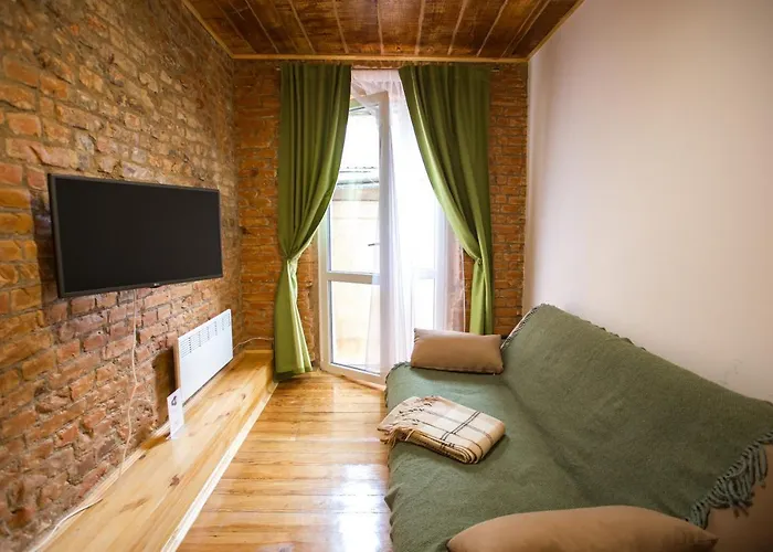 Peaceful Studio On Rynok Square