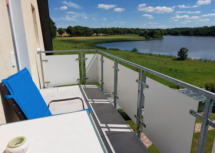 Dachgeschosswohnung Mit Seeblick