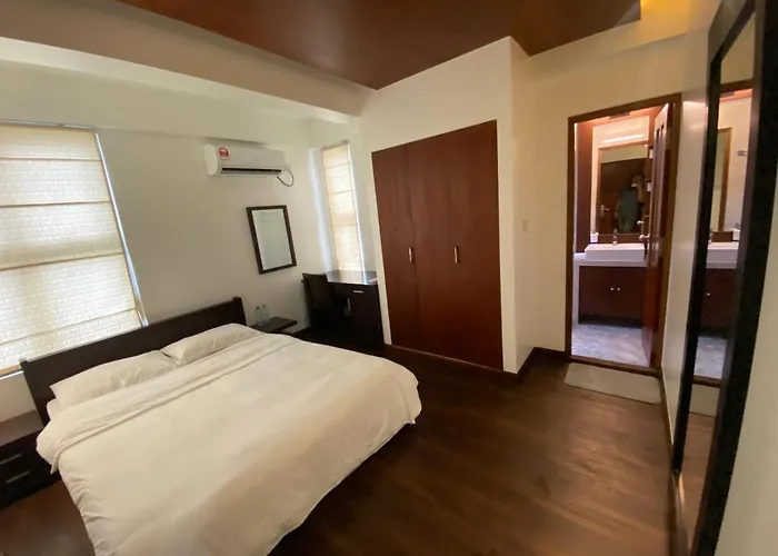 Luxury 3 Room Apartment By Oboe