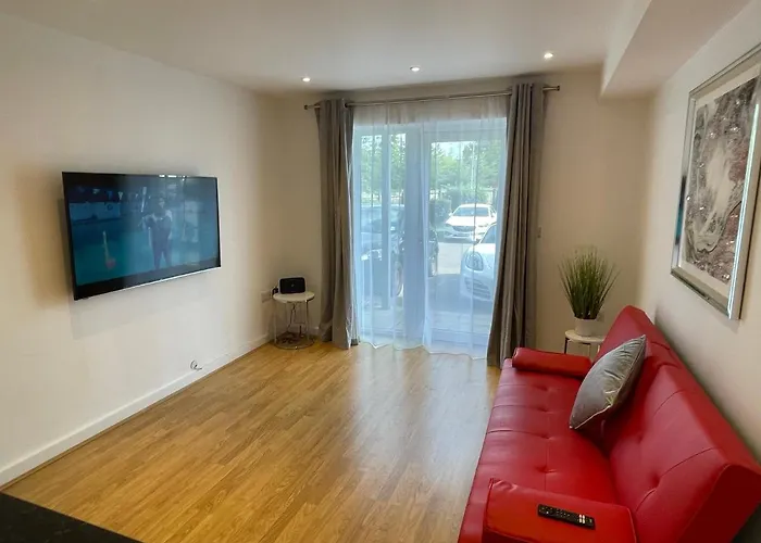 Moda Wigan - Stylish 2 Bed Apartment Central Wigan
