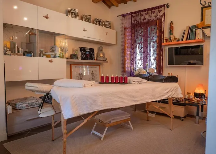 Cathedral-Luxury-Stay Sauna & Massage