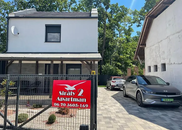 Siraly 2 Apartman