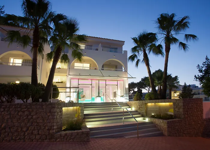  Grupotel Ibiza Beach Resort - Adults Only