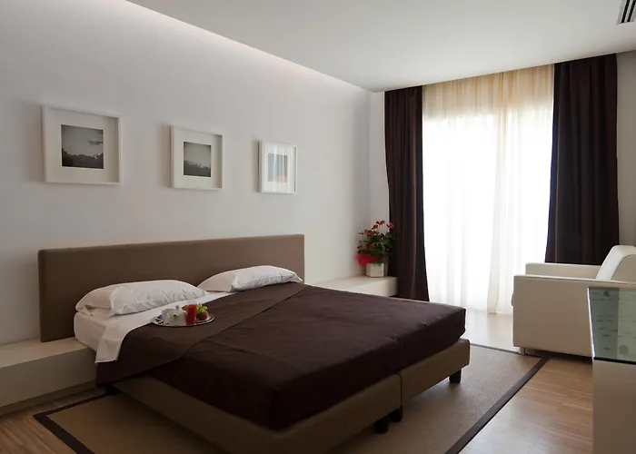 Hotel all'aeroporto: Hotel La Conchiglia