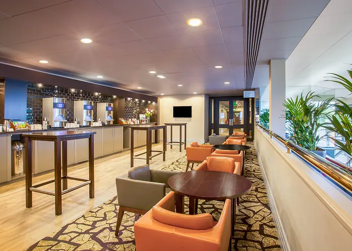 Crowne Plaza By Ihg