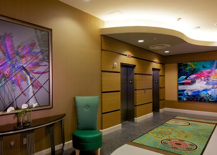 Motel: Hampton Inn & Suites By Hilton Miami Downtown/Brickell