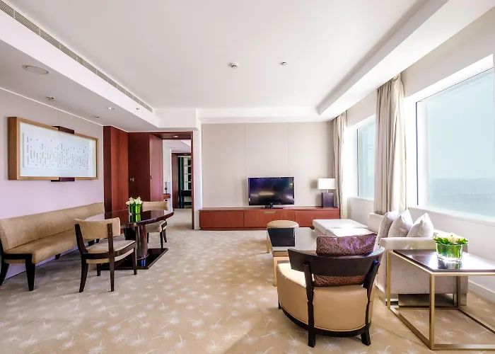 Romantic hotel: Intercontinental Dubai Festival City By Ihg