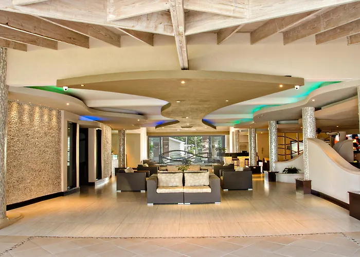 Accra Beach & Spa