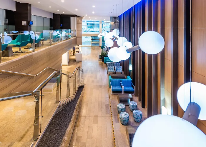 Spa Hotels Resorts Holiday Inn Express - Cartagena Bocagrande By Ihg