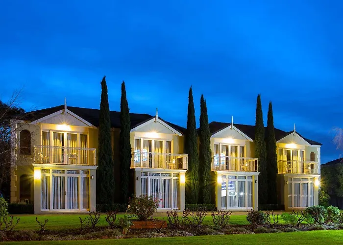 Best Western Colonial Village