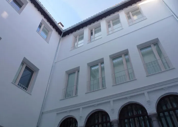 BiBo Suites Oro Del Darro