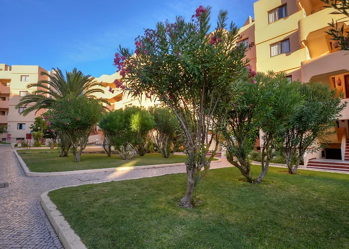 Apart hotel: 3Hb Falesia Mar