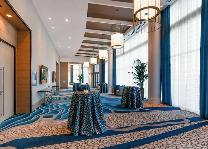 Self catering: Wyndham Grand Clearwater Beach