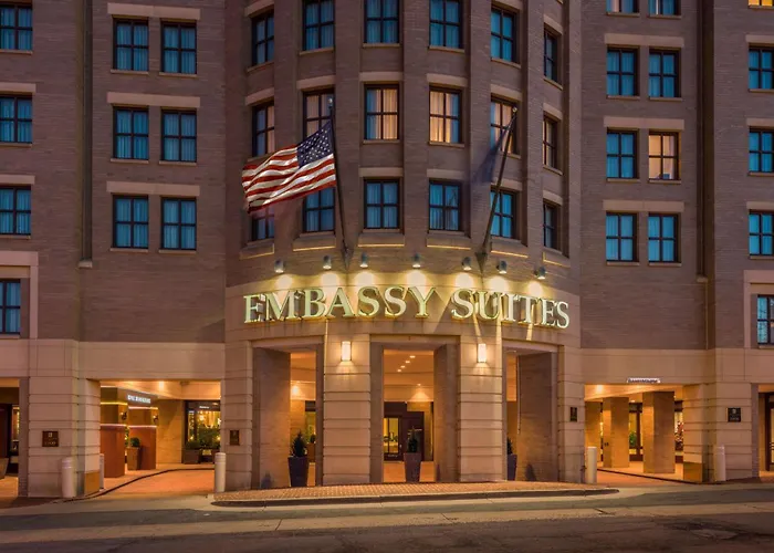 Embassy Suites By Hilton Alexandria Old Town