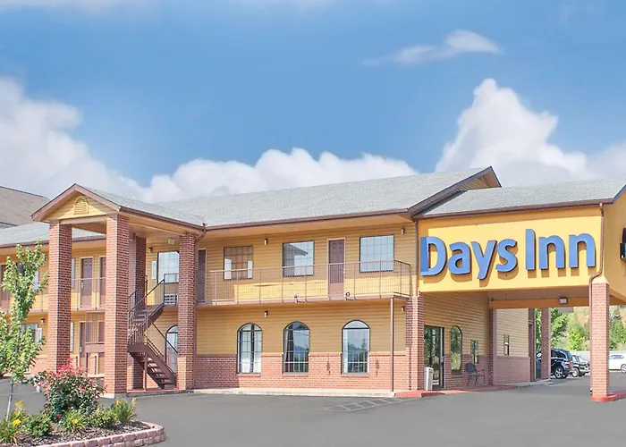 Days Inn By Wyndham Fayetteville