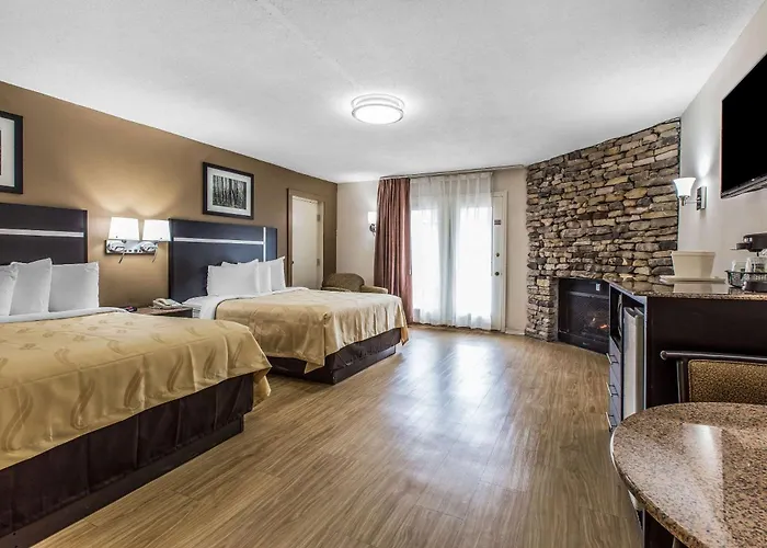 Pet Friendly hotel: Quality Inn & Suites Gatlinburg North