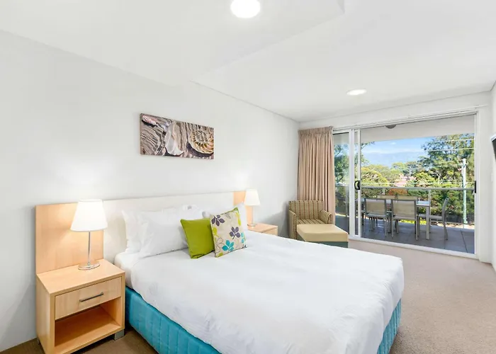 Quality Suites Pioneer Sands