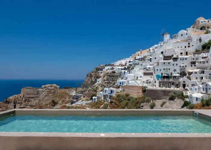 Pool Villa: Old Castle Oia