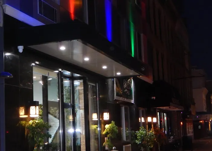 3 star hotel: Quality Inn Near Sunset Park